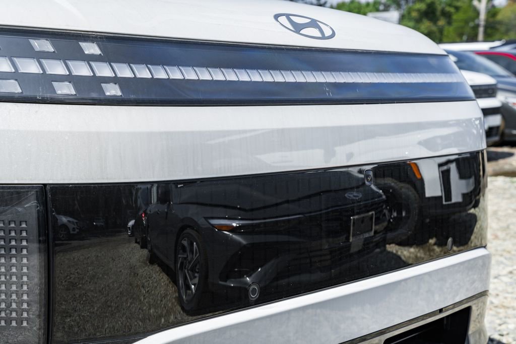 New 2026 Hyundai Ioniq 9 SEL image 11