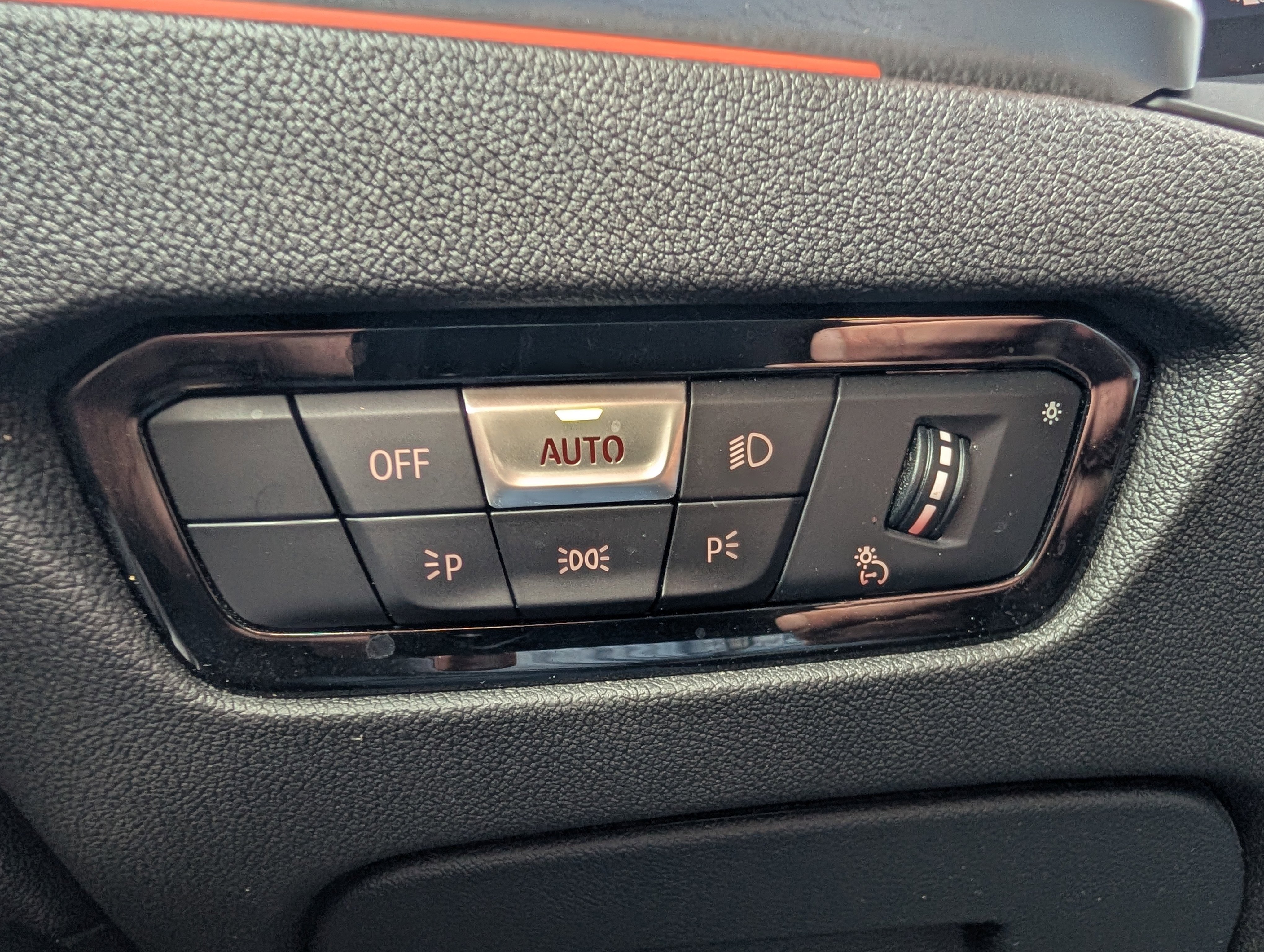 Used 2021 BMW 330i xDrive Sedan image 21