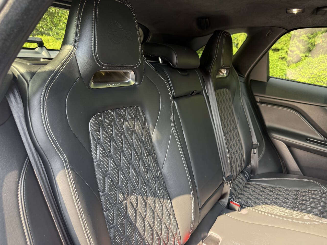 Used 2019 Jaguar F-PACE SVR AWD/4WD image 19