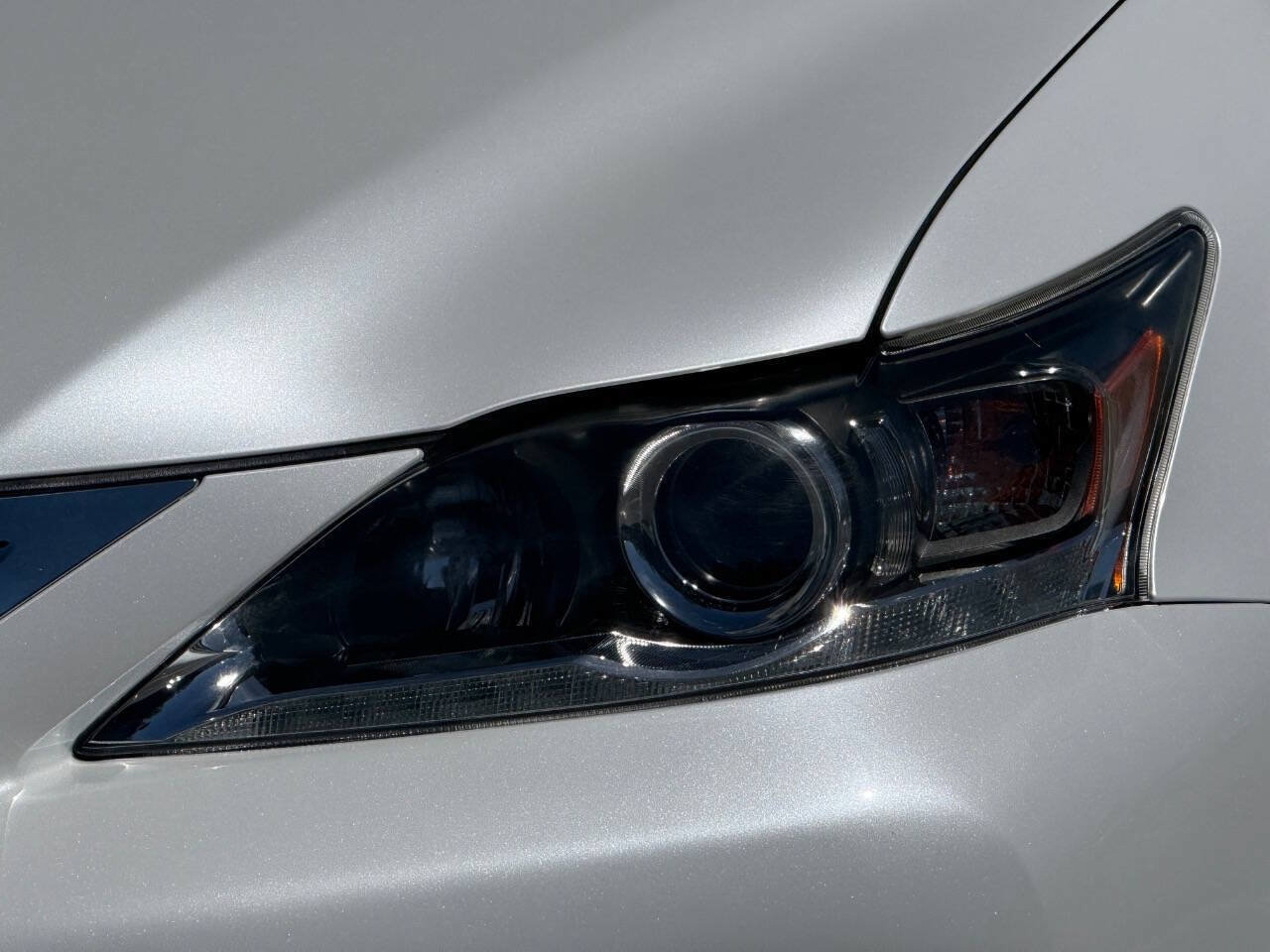 Used 2013 Lexus CT 200h FWD image 23