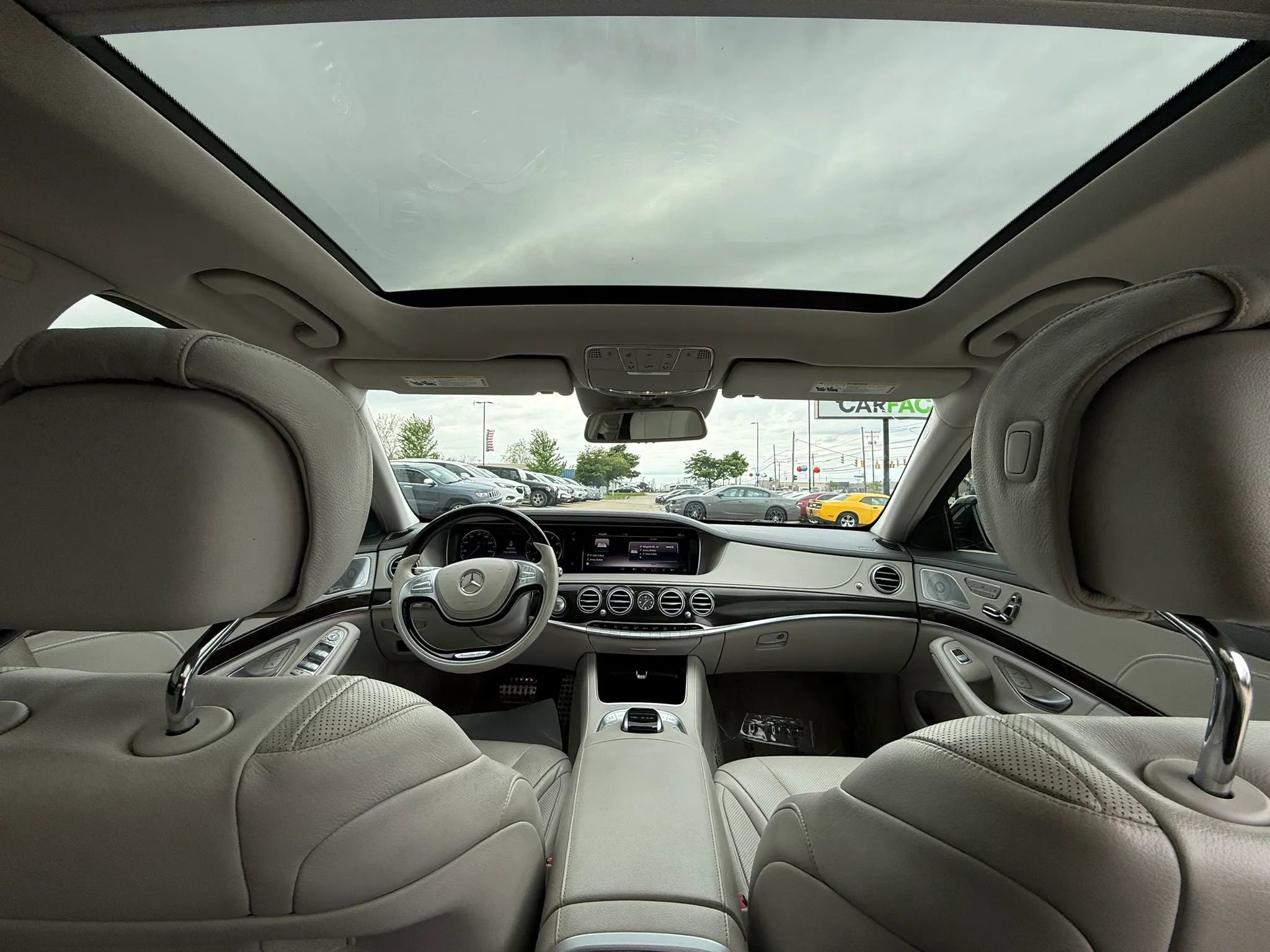 Used 2015 Mercedes-Benz S 550 Sedan image 25