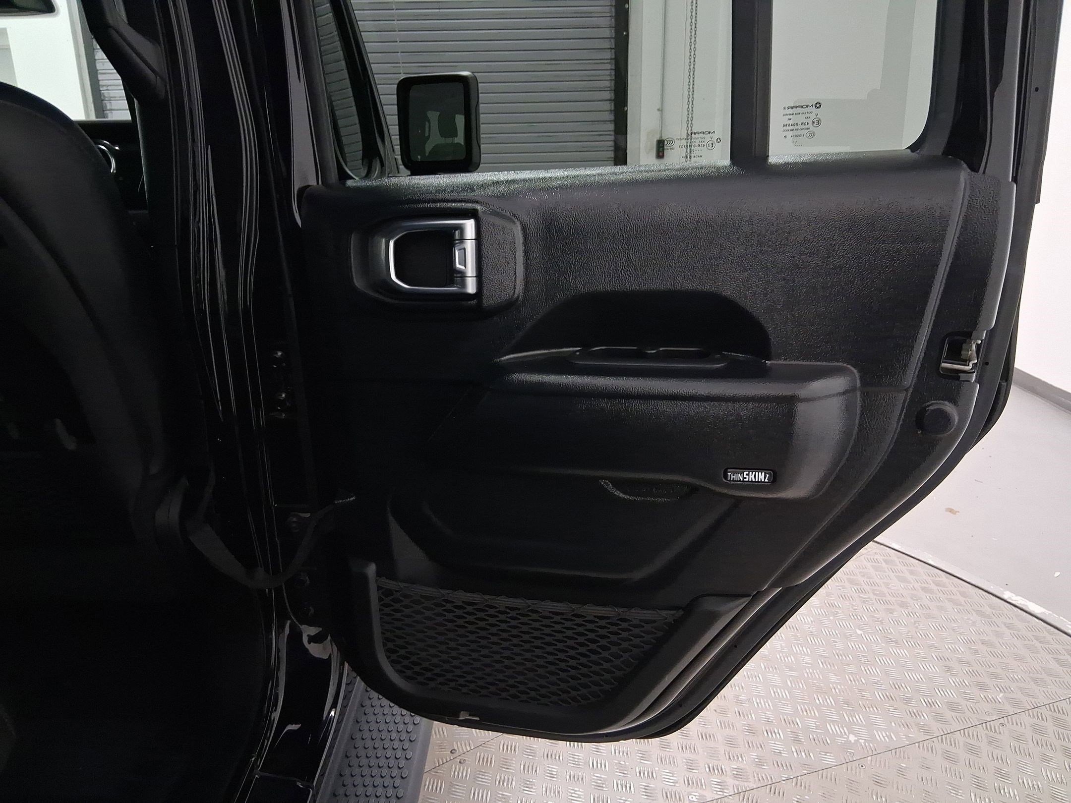 Used 2022 Jeep Wrangler Unlimited Rubicon w/ Xtreme Recon 35" Tire Package image 30