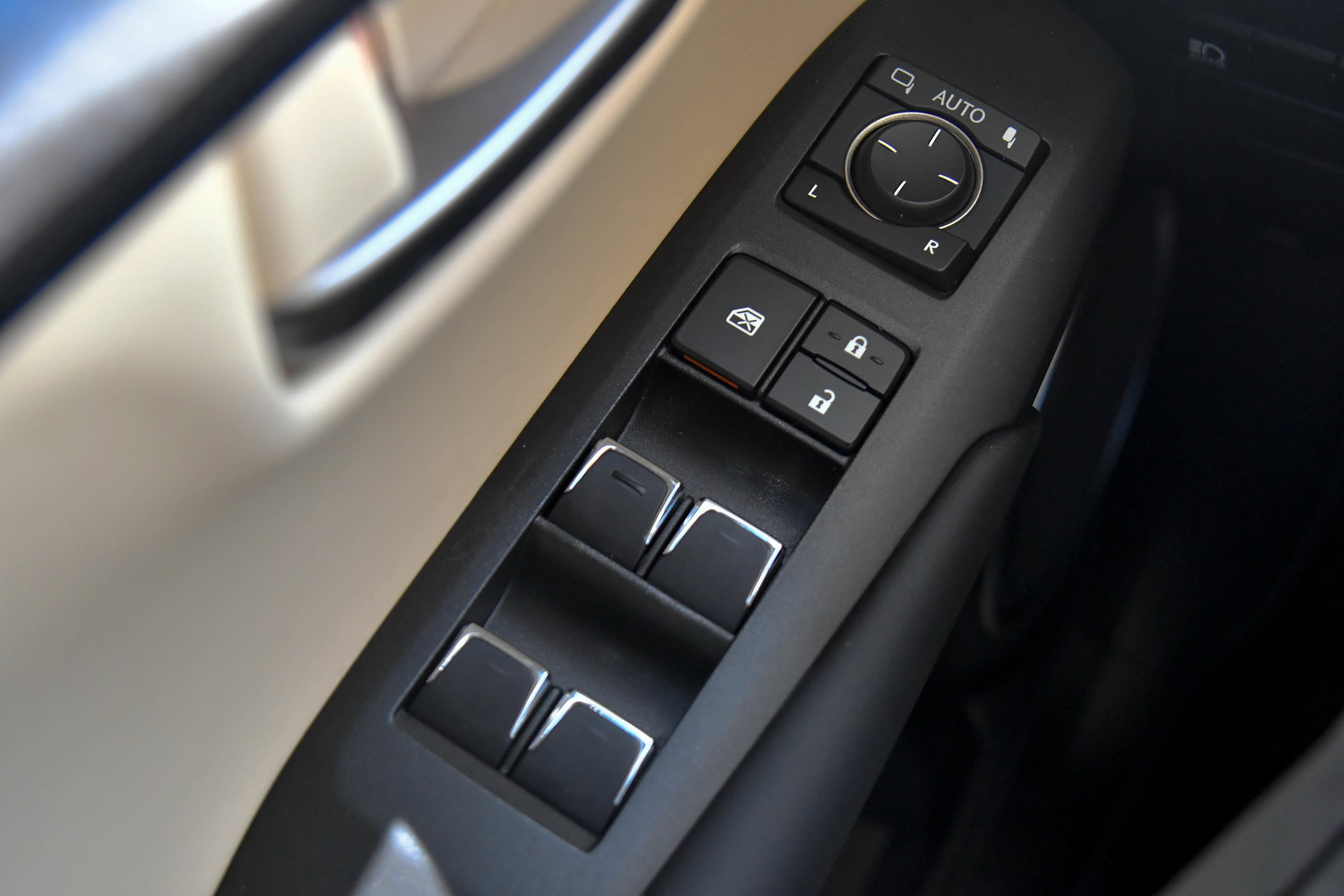 Used 2021 Lexus NX 300 FWD w/ Comfort Package image 33