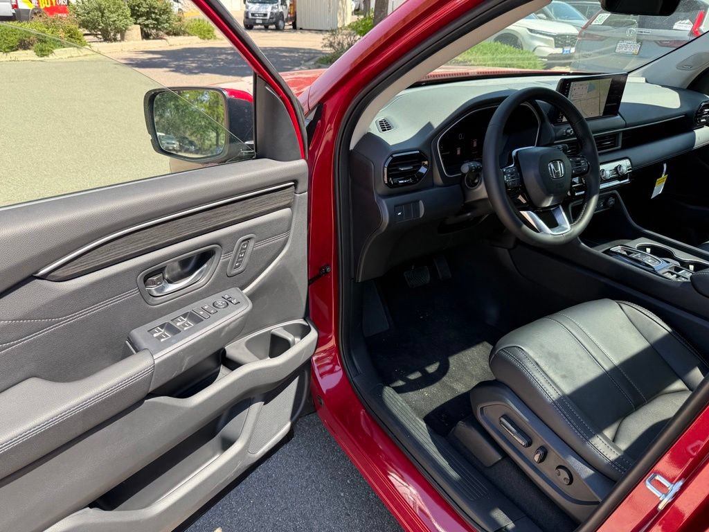 New 2026 Honda Pilot Touring image 12
