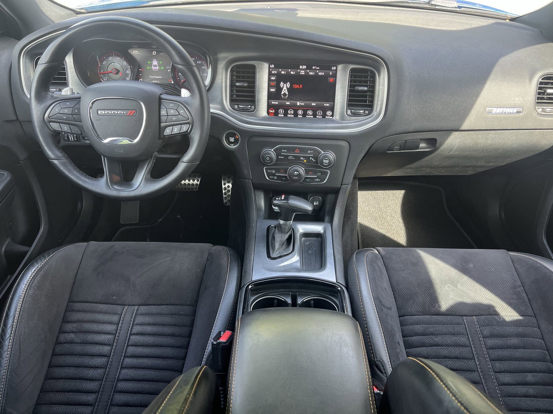 Used 2018 Dodge Charger R/T RWD image 2