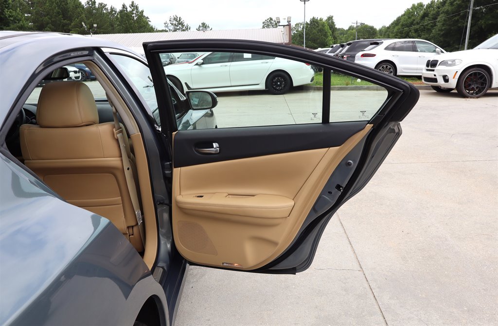 Used 2009 Nissan Maxima 3.5 SV w/ Premium Pkg FWD image 36