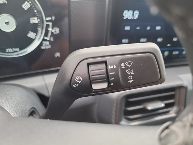 Used 2026 Ford Mustang Coupe RWD image 25