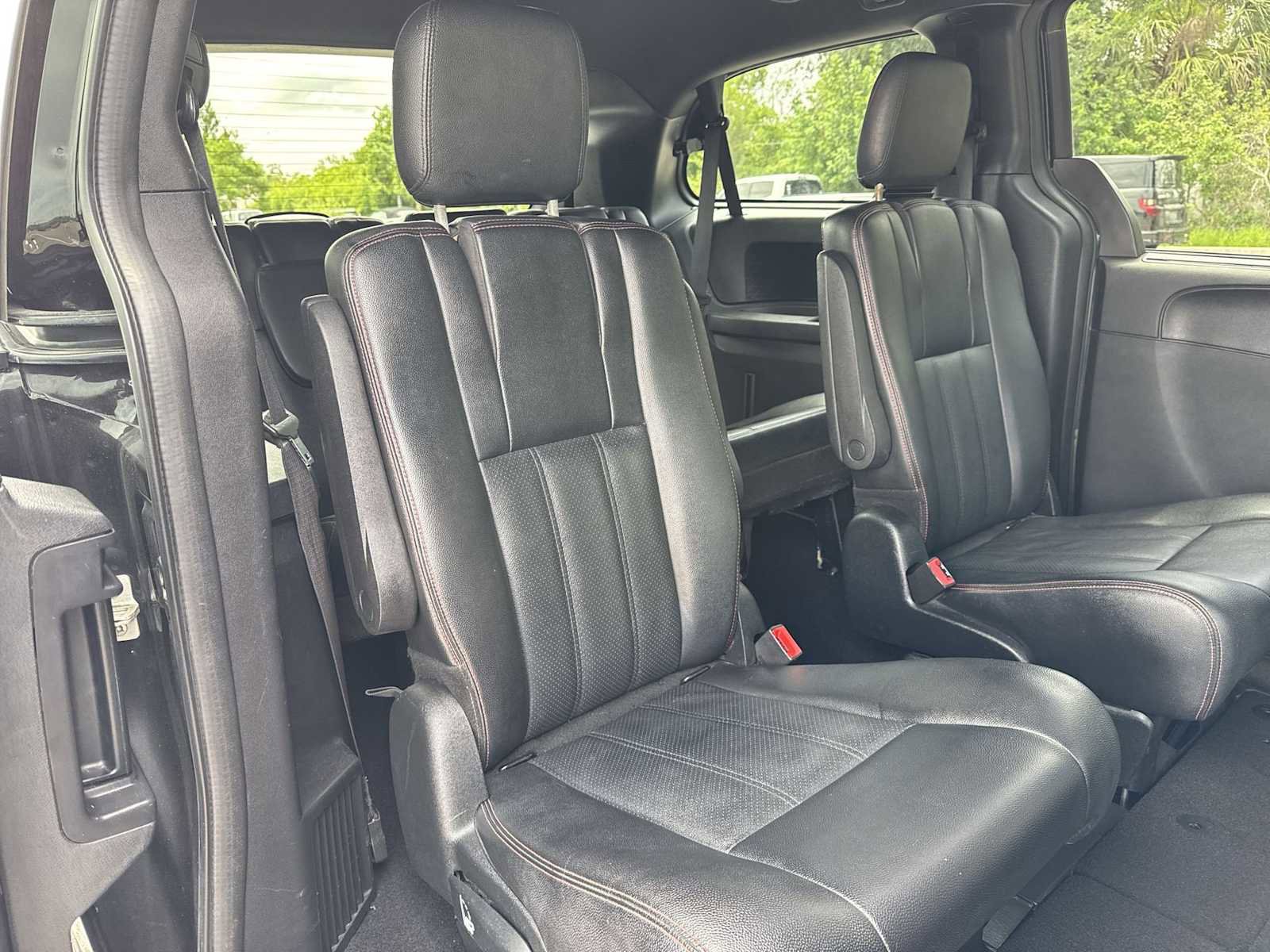 Used 2020 Dodge Grand Caravan GT FWD image 21