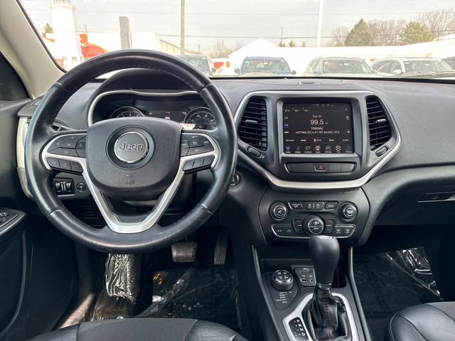 Used 2015 Jeep Cherokee Trailhawk w/ Comfort/Convenience Group image 13