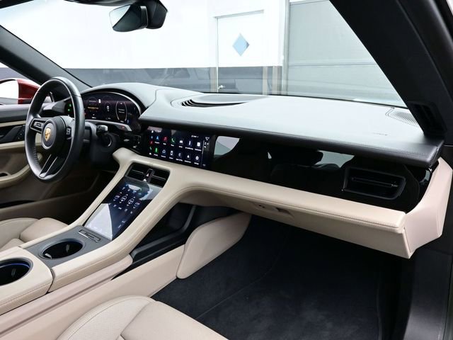 Certified 2022 Porsche Taycan 4S image 18