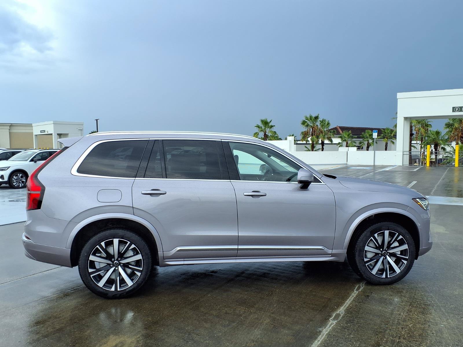 New 2026 Volvo XC90 T8 Core w/ Protection Package Premier AWD/4WD image 8