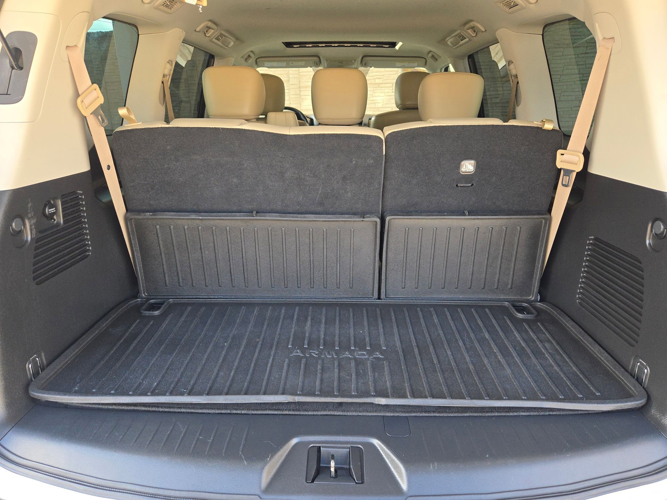 Used 2023 Nissan Armada SL w/ Cargo Package image 27