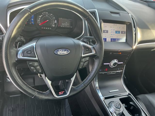 Used 2020 Ford Edge ST w/ Equipment Group 401A image 28