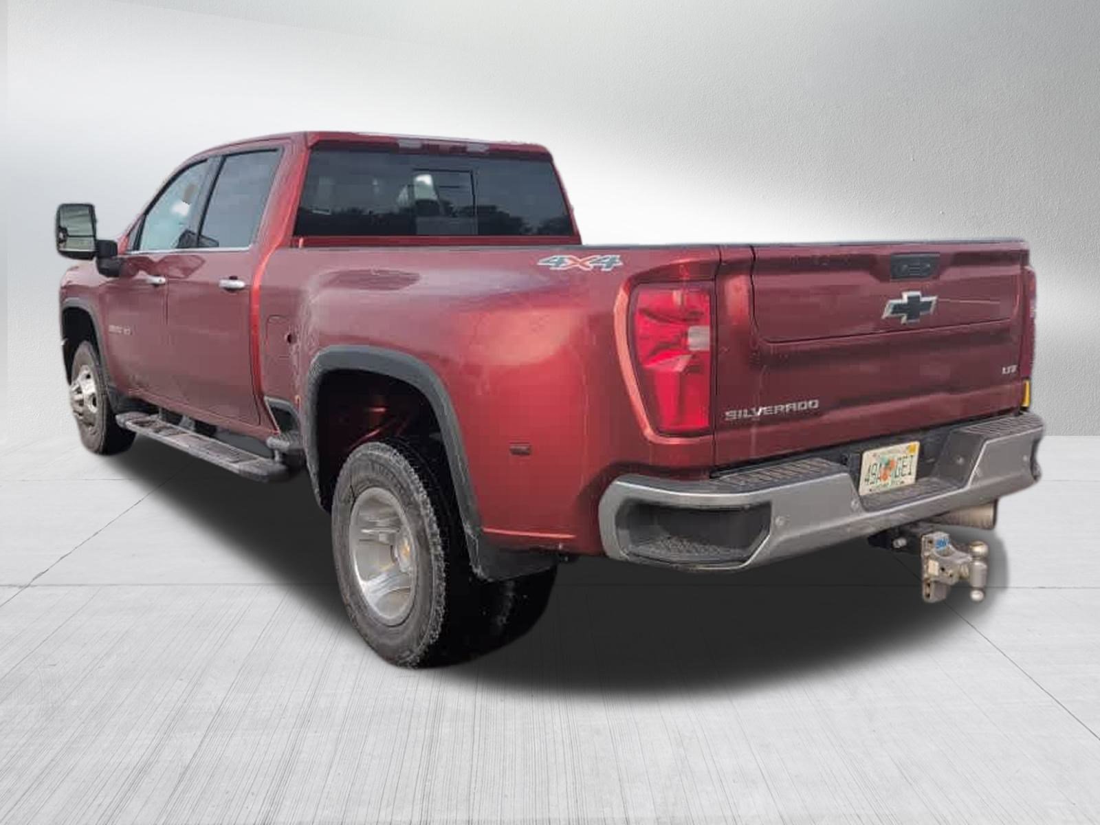 Used 2025 Chevrolet Silverado 3500 LTZ w/ LTZ Plus Package image 3