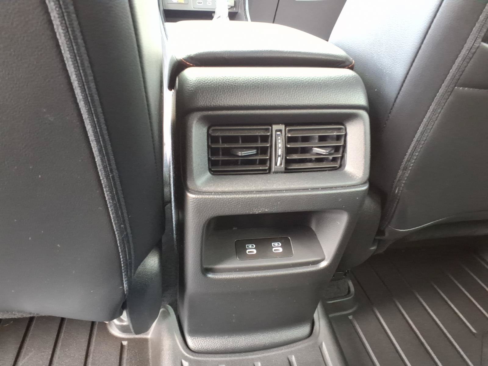 Used 2024 Honda CR-V Sport Touring image 26