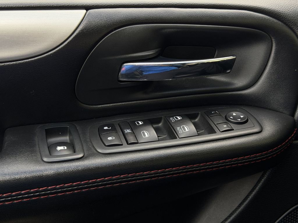 Used 2020 Dodge Grand Caravan GT FWD image 22