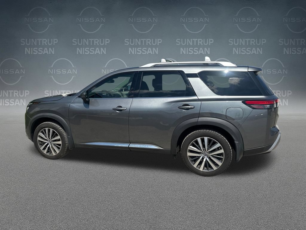 Used 2022 Nissan Pathfinder Platinum w/ Cargo Package FWD image 35