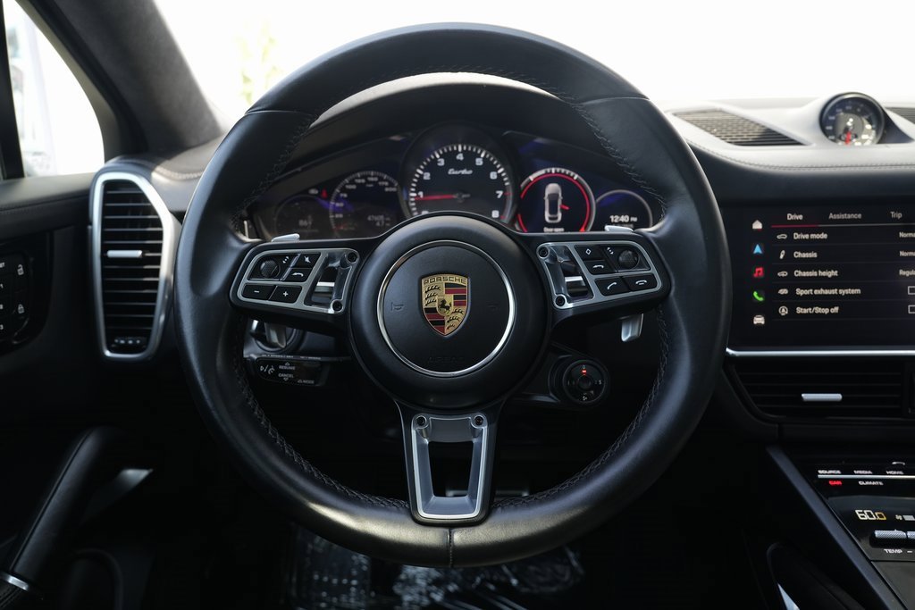 Used 2022 Porsche Cayenne Turbo image 47