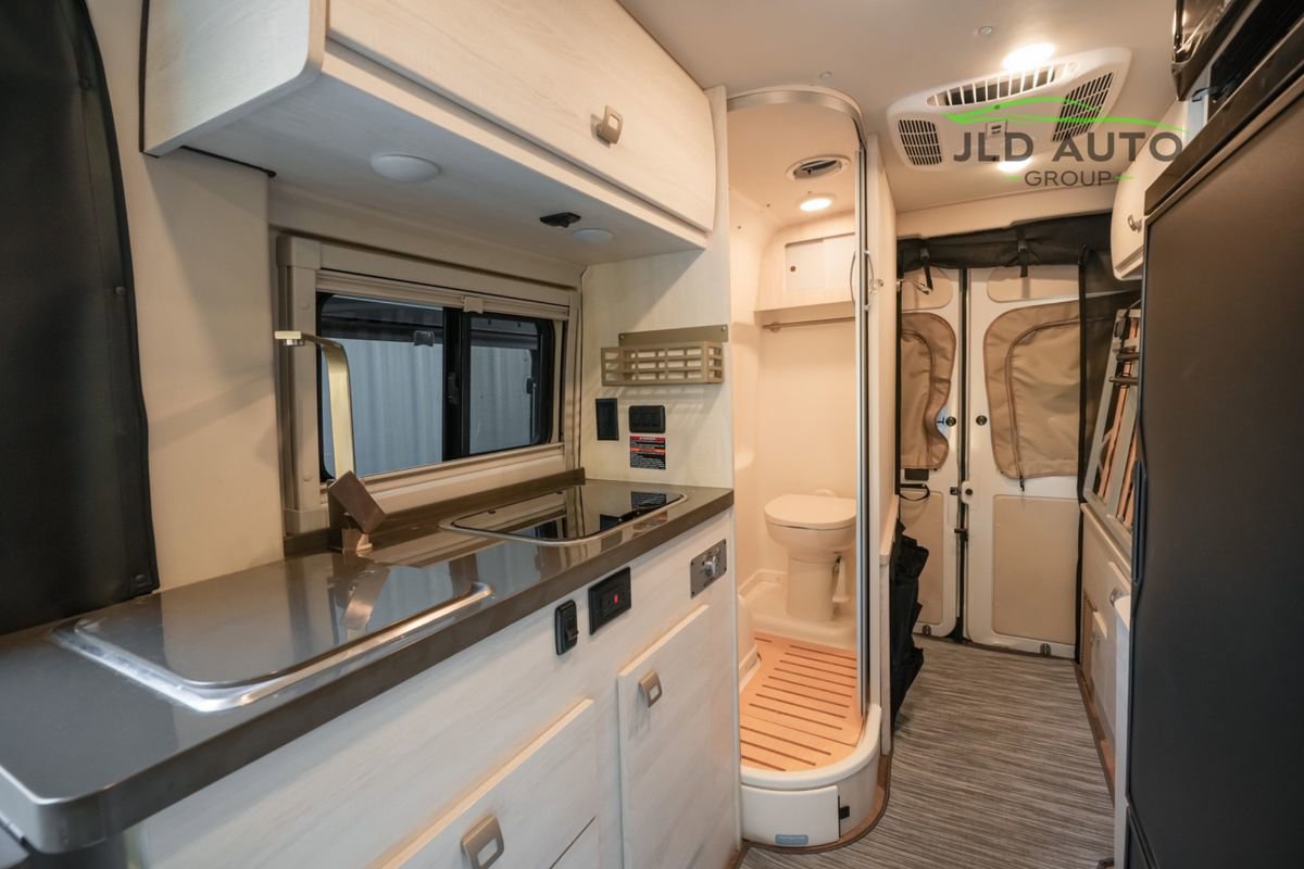 Used 2025 RAM ProMaster 3500 w/ Quick Order Package 22G SLT image 29