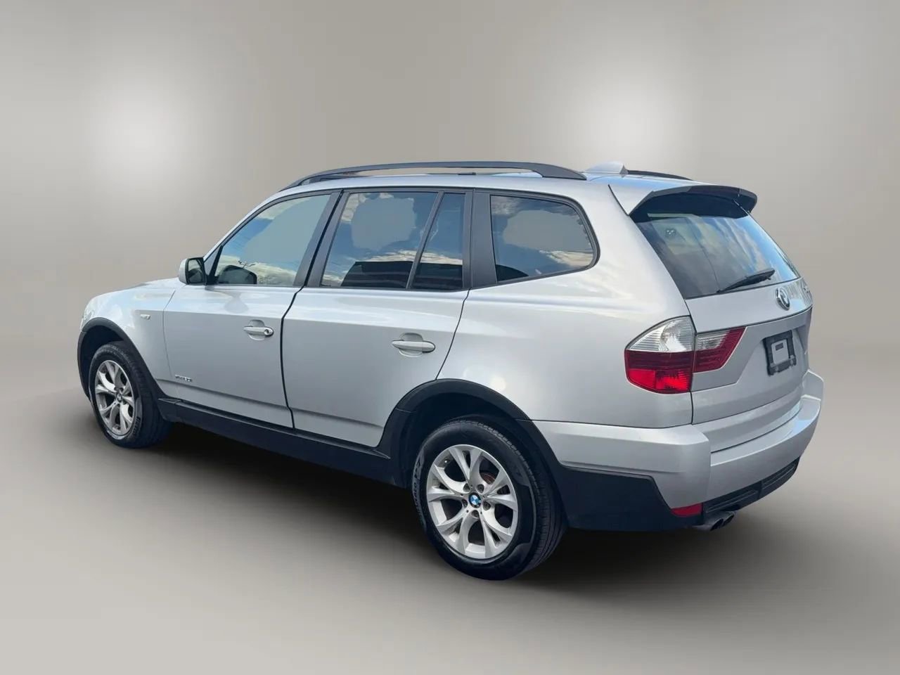 Used 2009 BMW X3 xDrive30i image 4