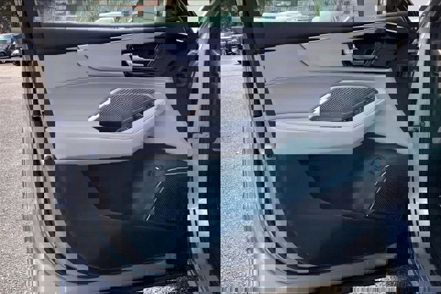 Used 2022 Acura MDX SH-AWD w/ Technology Package image 23