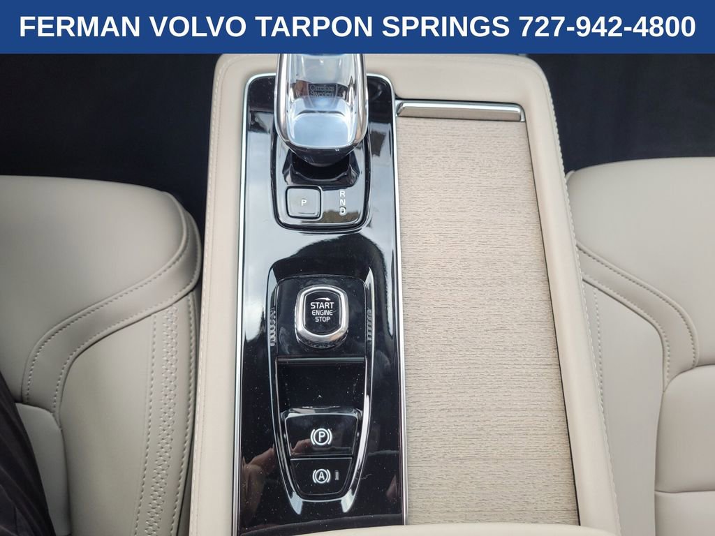 New 2026 Volvo XC90 B6 Plus w/ Protection Package Premier image 29
