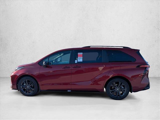 New 2026 Toyota Sienna XSE FWD image 5