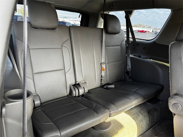 Used 2016 GMC Yukon XL SLT w/ Open Road Package image 18