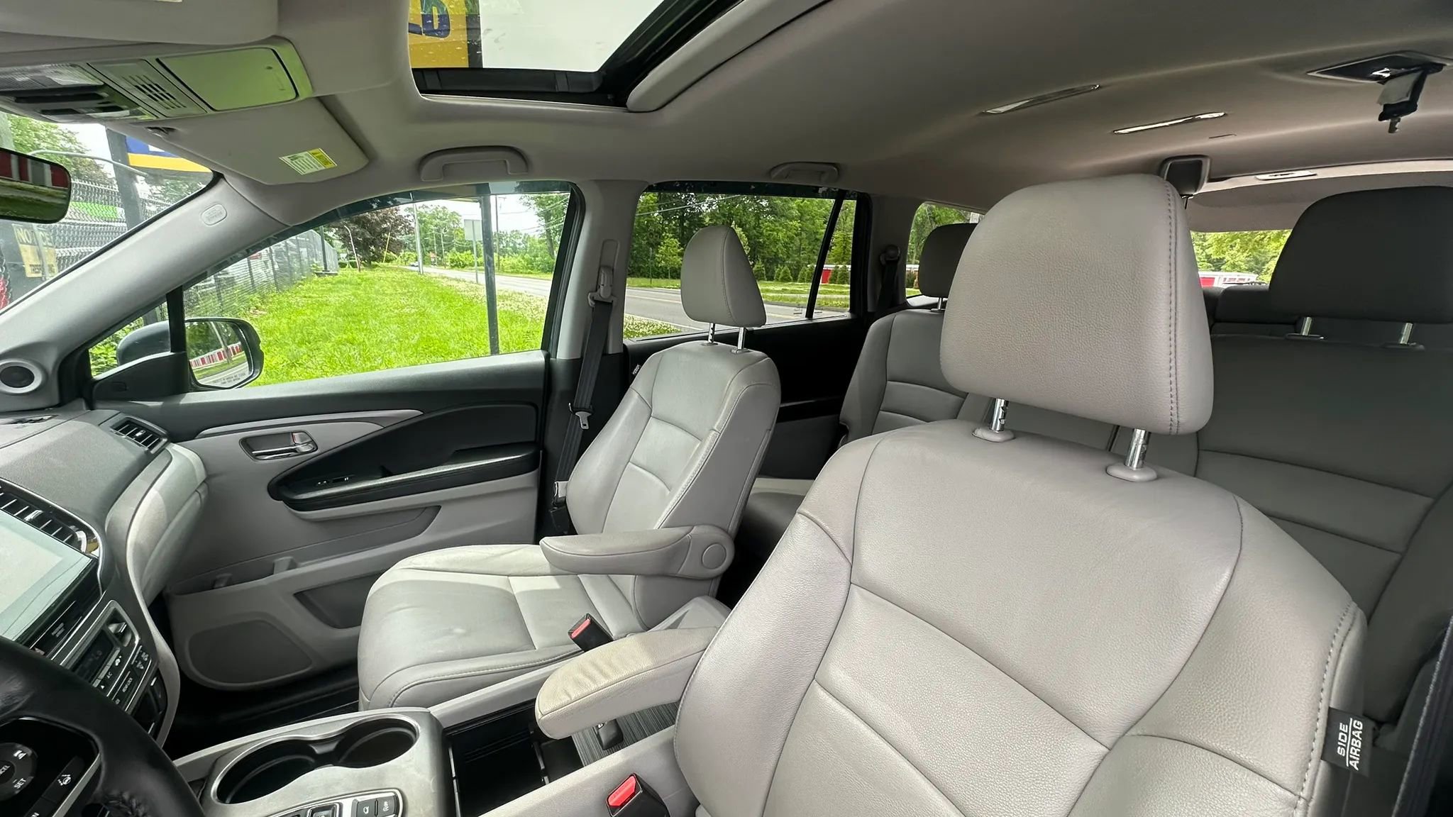 Used 2021 Honda Pilot Special Edition image 21