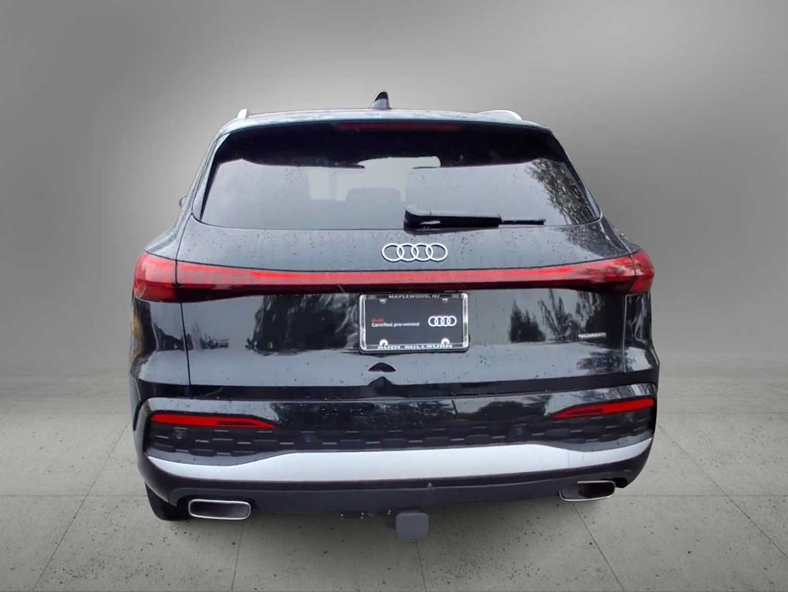 Used 2025 Audi Q5 Premium w/ Convenience Package AWD/4WD image 7