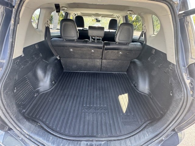 Used 2018 Toyota RAV4 Limited image 10