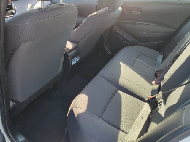 Used 2025 Toyota Corolla LE FWD image 16