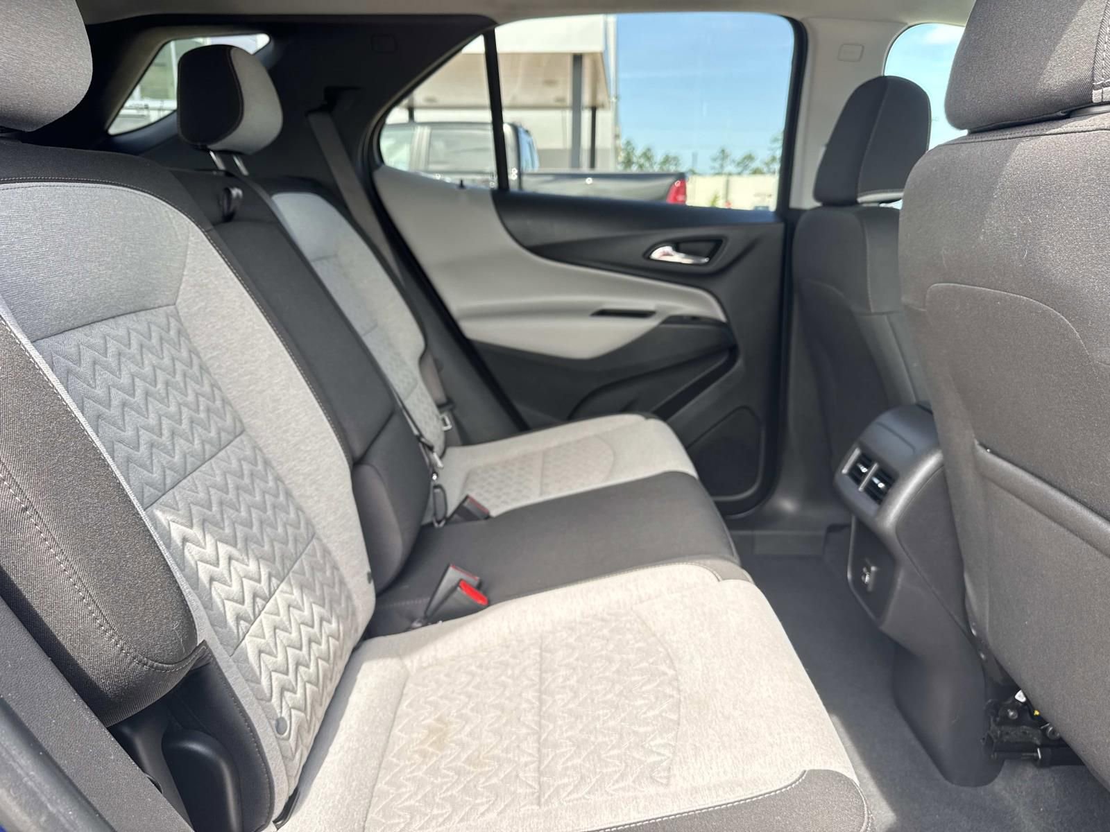 Used 2022 Chevrolet Equinox LT AWD/4WD image 9