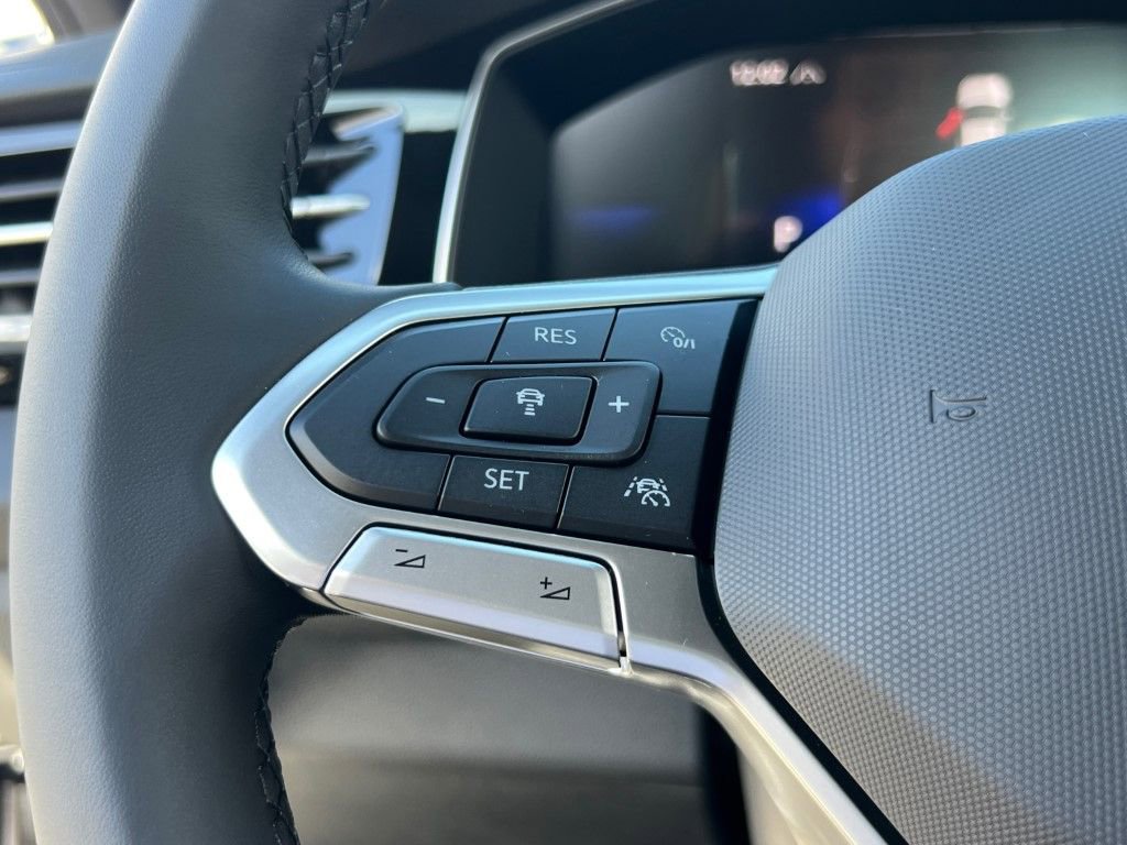 New 2025 Volkswagen Jetta Sport image 28