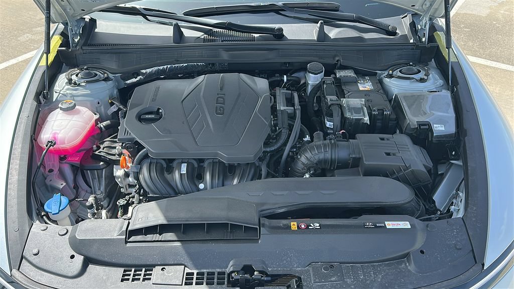 Used 2026 Hyundai Sonata SE FWD image 3