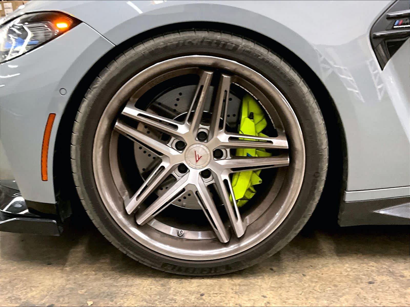 Used 2021 BMW M4 Competition w/ M Carbon Exterior Package RWD image 12