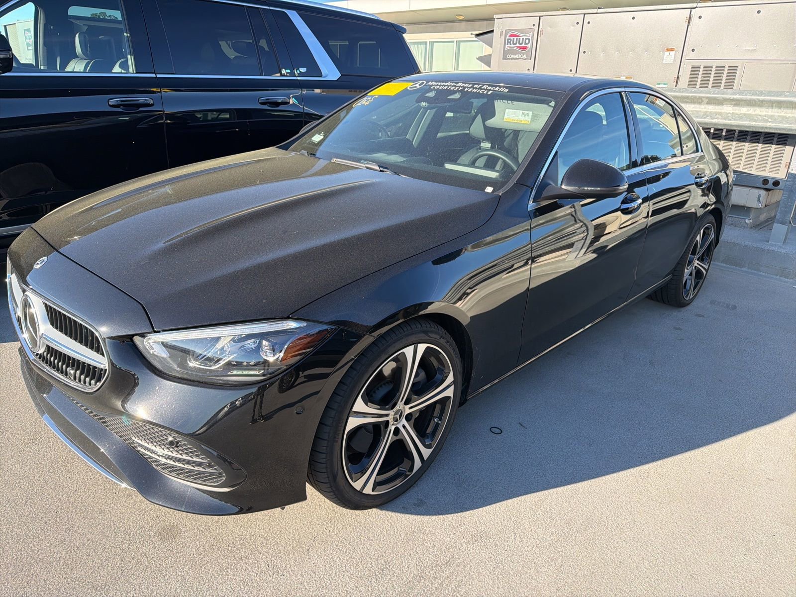 Used 2025 Mercedes-Benz C 300 Sedan image 1