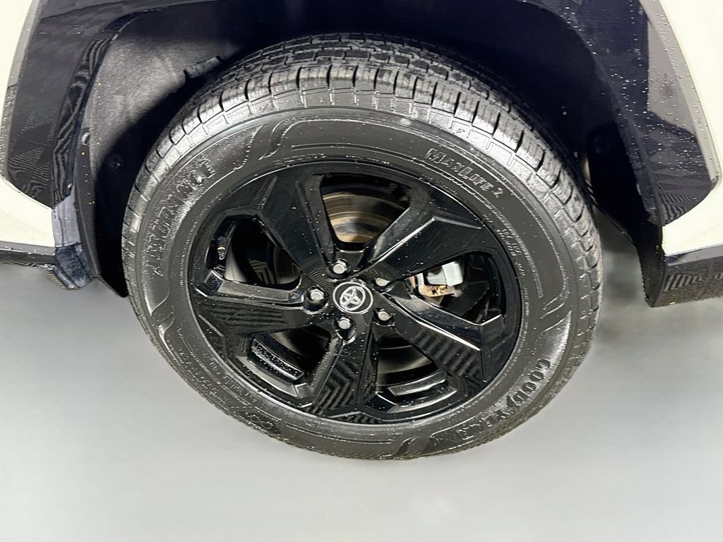 Certified 2021 Toyota RAV4 XSE AWD/4WD image 35