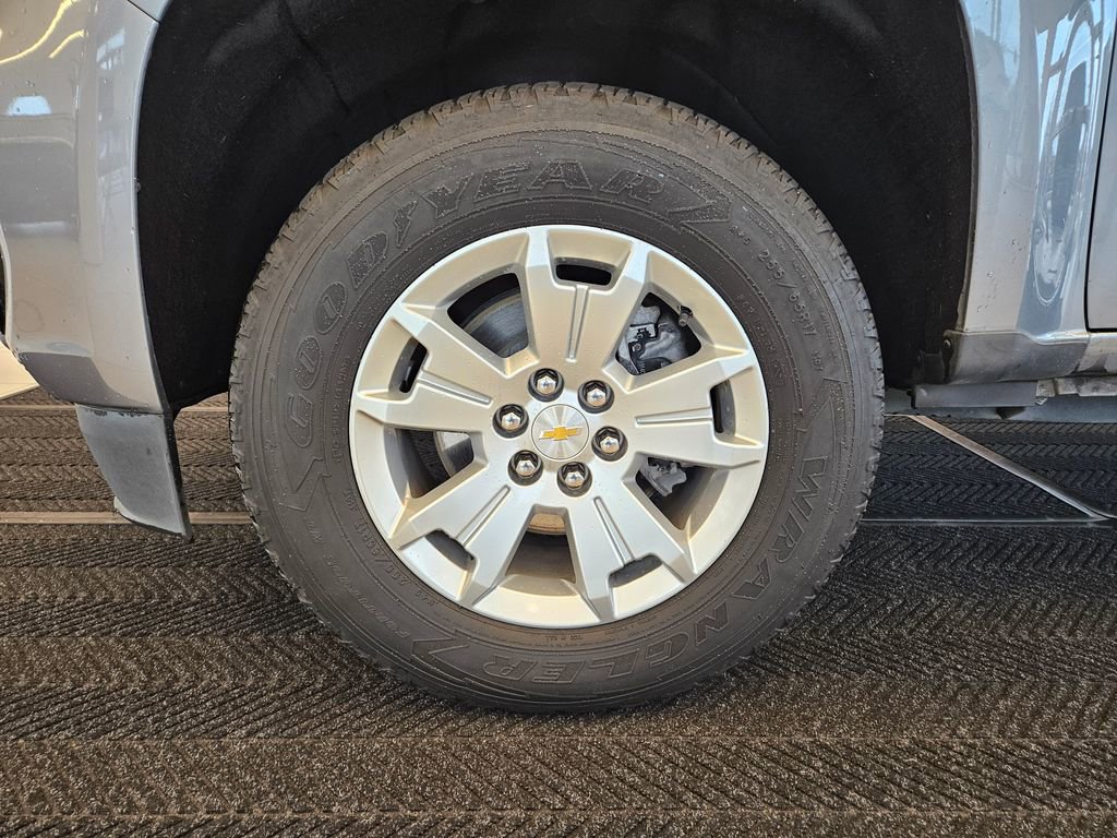 Used 2022 Chevrolet Colorado LT w/ Safety Package image 10