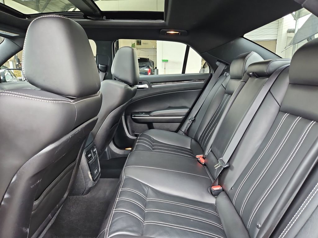 Used 2023 Chrysler 300 S image 30