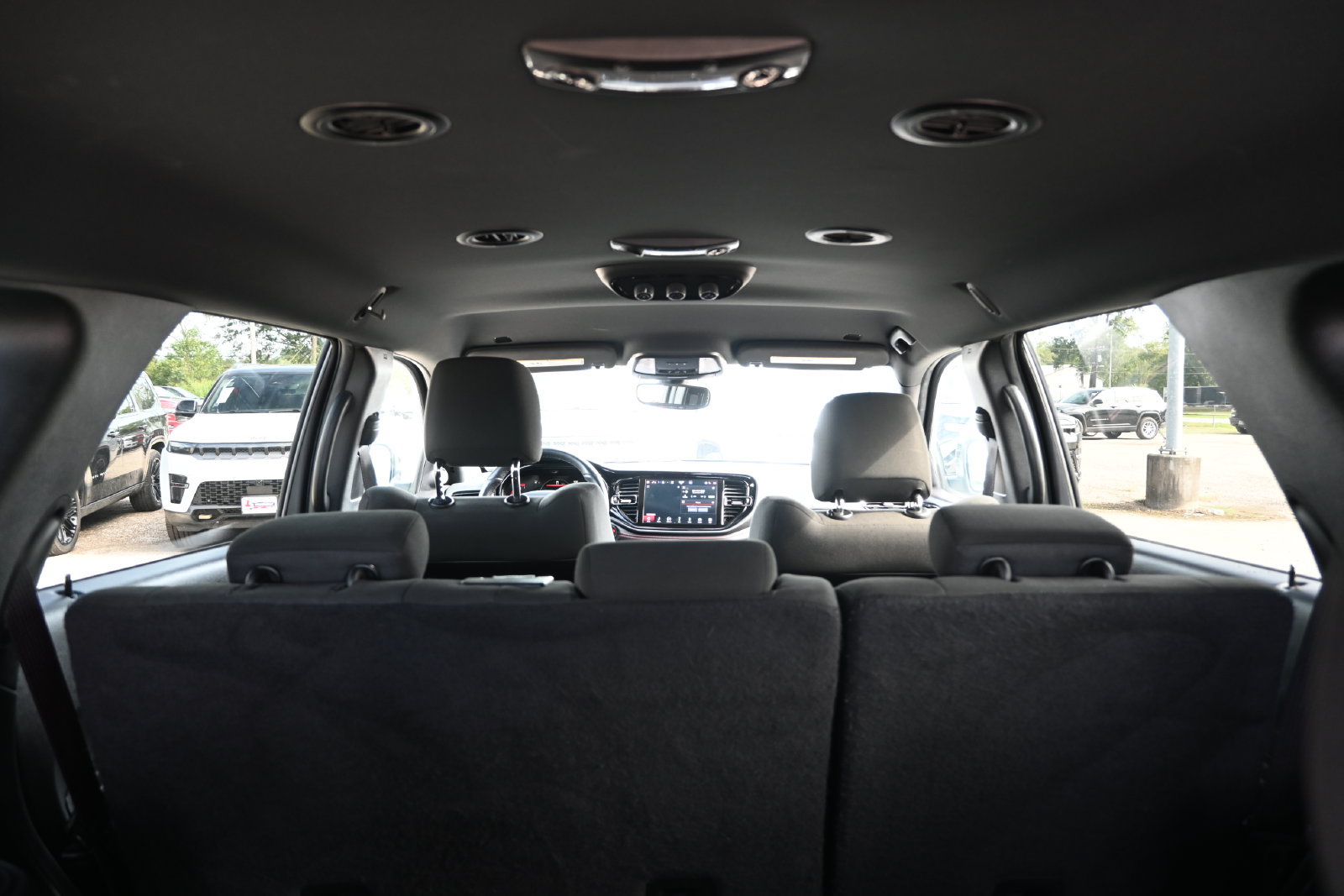 Used 2025 Dodge Durango GT AWD/4WD image 27