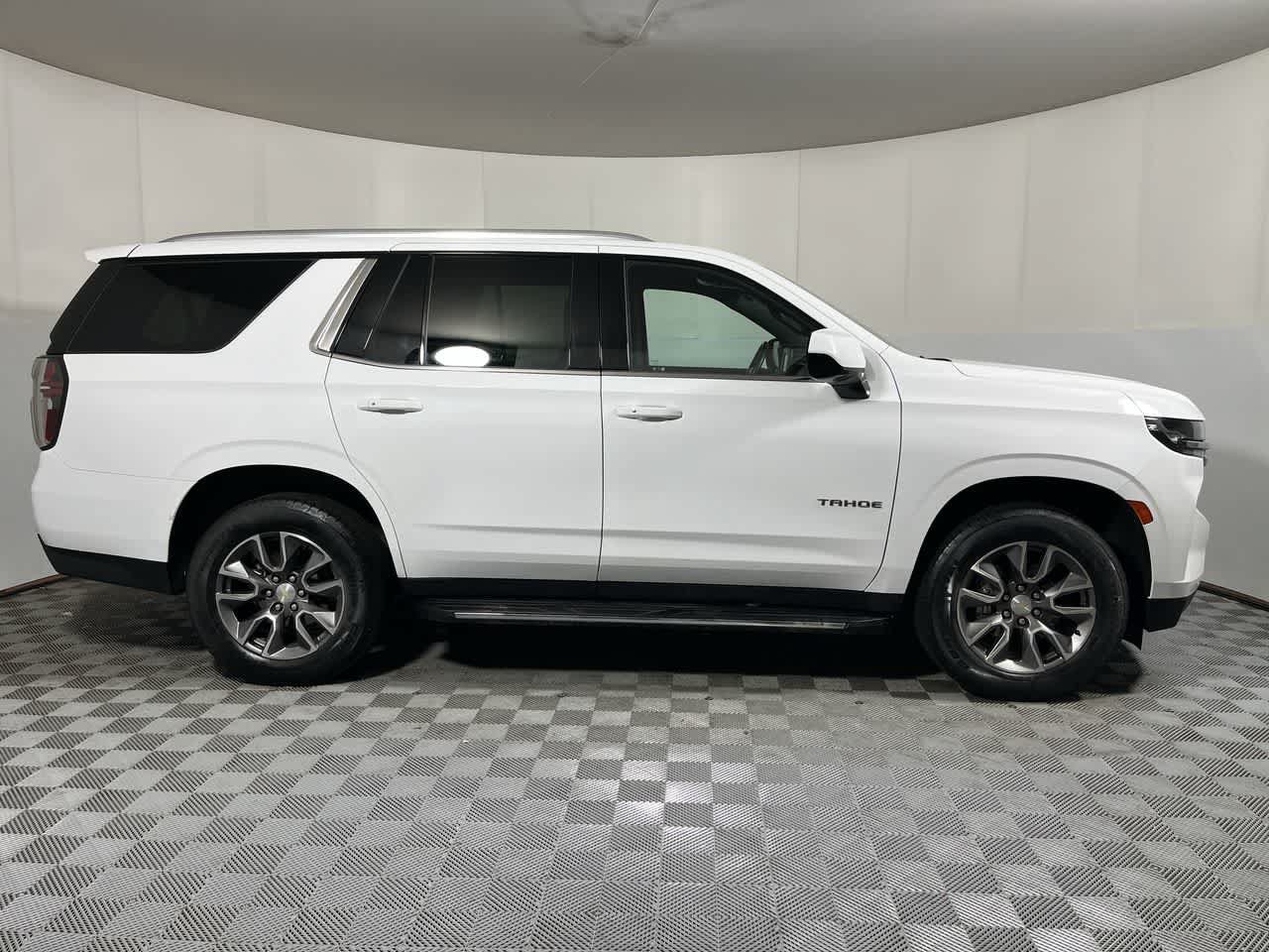 Used 2023 Chevrolet Tahoe LS w/ Driver Alert Package AWD/4WD image 9