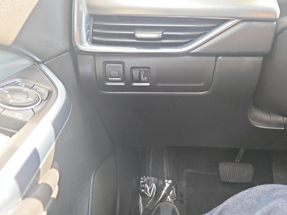 Used 2023 Cadillac XT4 Premium Luxury image 20