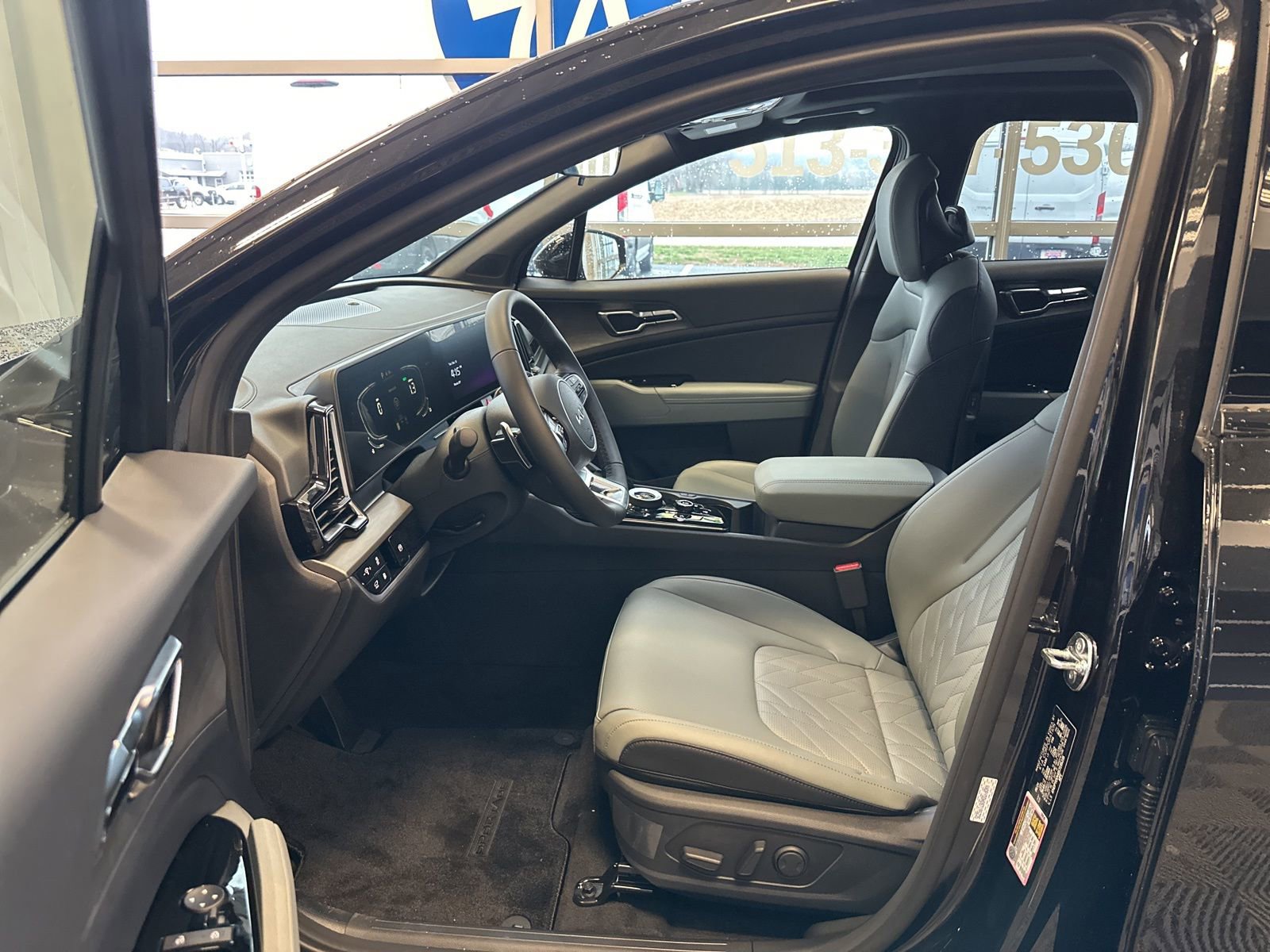 New 2025 Kia Sportage X-Line image 9