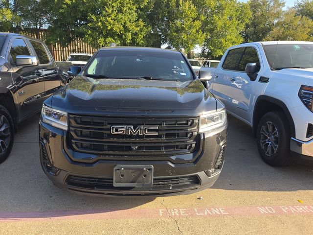 Used 2023 GMC Acadia SLT w/ Elevation Edition FWD image 2