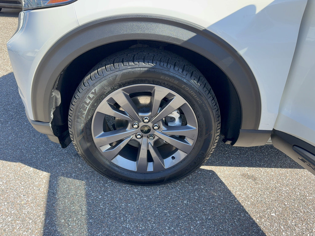 Certified 2023 Ford Explorer XLT w/ Equipment Group 202A RWD image 35