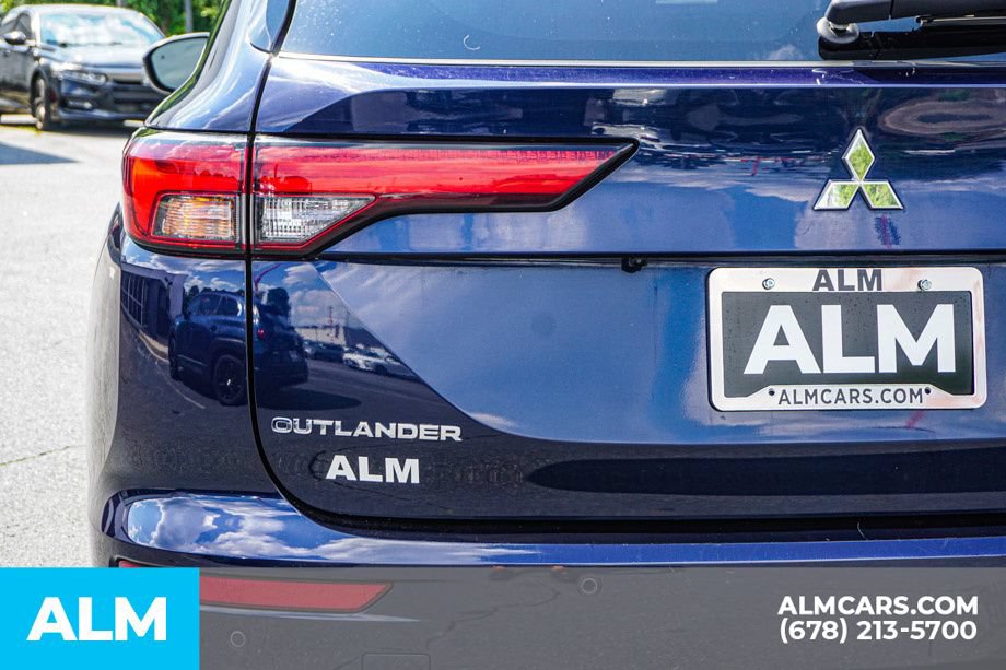 Used 2024 Mitsubishi Outlander SE FWD image 13