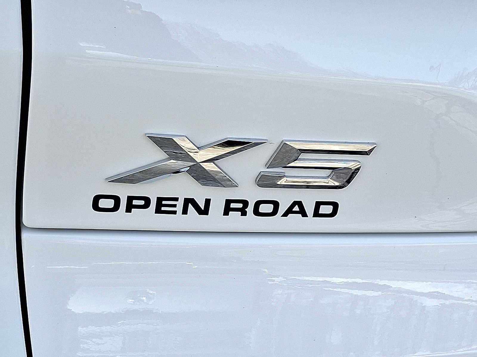 Used 2025 BMW X5 xDrive50e w/ Premium Package AWD/4WD image 30