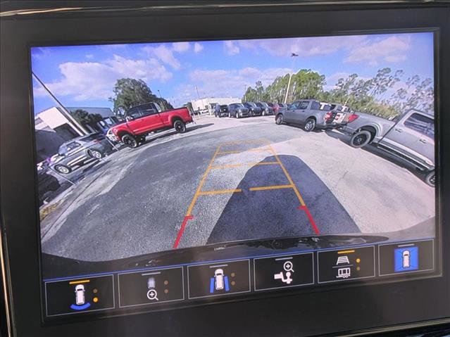 Used 2022 Chevrolet Traverse High Country image 13