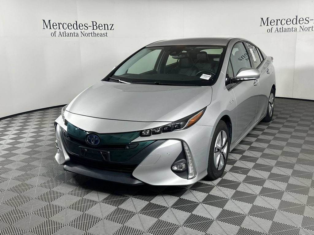 Used 2017 Toyota Prius Prime Advanced FWD image 3